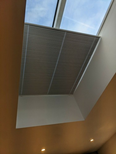 Pleated roof thermal - pleated,