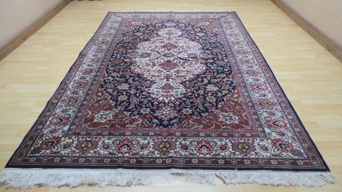 Large carpet rug hand - rug, made